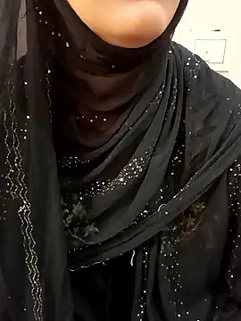 Miss Noor   online show from May 20, 2026, 7:49 am