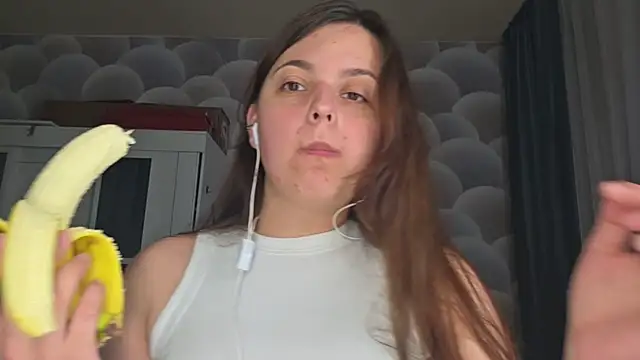  online show from April 6, 2026, 4:30 pm