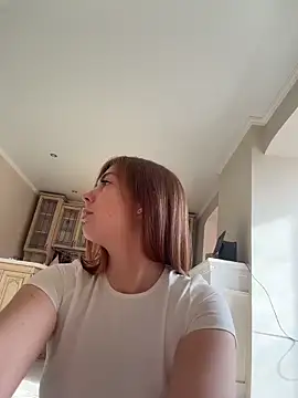 Snapshot of AriaPureTemptation chatting on April 7, 2026, 3:41 am AriaPureTemptation online show from April 7, 2026, 3:41 am