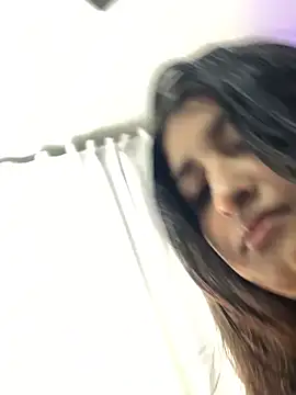 Snapshot of AngelCheerry_ chatting on April 20, 2026, 11:35 am AngelCheerry online show from April 20, 2026, 11:35 am