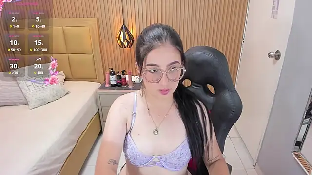 Snapshot of SAMANTHAFIORE2 chatting on May 9, 2026, 7:39 pm SAMANTHAFIORE2 online show from May 9, 2026, 7:39 pm