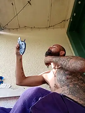 tainted95 online show from April 1, 2026, 2:03 pm