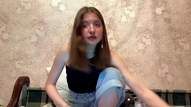 Snapshot of MariLuxe chatting on March 29, 2026, 3:57 pm MariLuxe online show from March 29, 2026, 3:57 pm