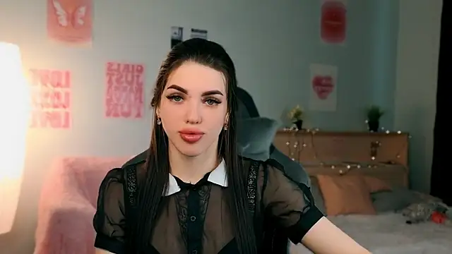 Snapshot of molly_rettyy chatting on May 14, 2026, 4:31 am molly rettyy online show from May 14, 2026, 4:31 am