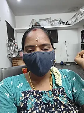 Snapshot of Tamil_Sangeetha chatting on May 12, 2026, 4:35 pm Tamil Sangeetha online show from May 12, 2026, 4:35 pm