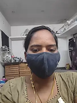 Snapshot of Tamil_Sangeetha chatting on May 10, 2026, 11:39 pm Tamil Sangeetha online show from May 10, 2026, 11:39 pm