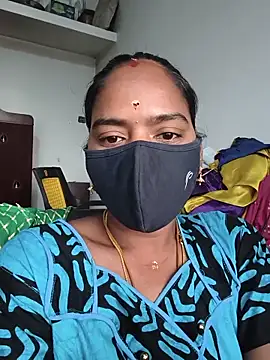 Snapshot of Tamil_Sangeetha chatting on May 16, 2026, 1:04 am Tamil Sangeetha online show from May 16, 2026, 1:04 am