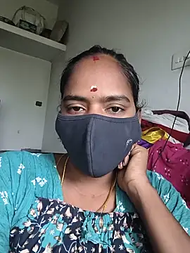 Snapshot of Tamil_Sangeetha chatting on May 14, 2026, 4:09 am Tamil Sangeetha online show from May 14, 2026, 4:09 am
