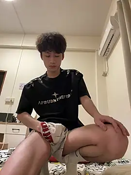 Snapshot of sexyboy-3525 chatting on July 15, 2026, 4:03 pm sexyboy-3525 online show from July 15, 2026, 4:03 pm