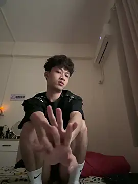 sexyboy-3525 online show from June 4, 2026, 5:45 am
