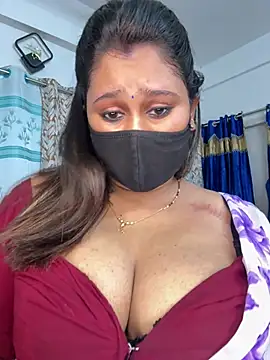 Sweet-Ellina online show from May 19, 2026, 6:31 am