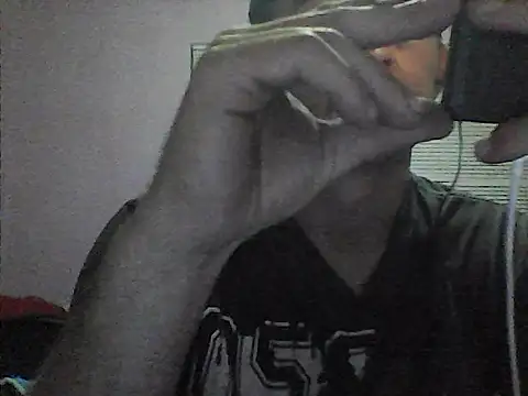 Snapshot of ekslus247 chatting on March 30, 2026, 8:32 pm ekslus247 online show from March 30, 2026, 8:32 pm