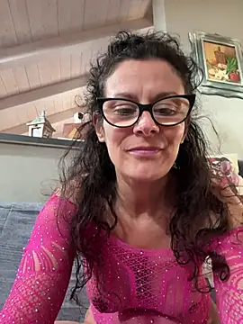antonella 524 online show from May 13, 2026, 5:20 pm