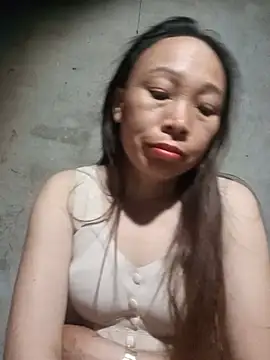 Vily-lonely online show from May 19, 2026, 11:45 pm