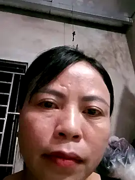 Snapshot of -Hami- chatting on April 30, 2026, 2:02 pm -Hami- online show from April 30, 2026, 2:02 pm