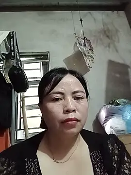 Snapshot of -Hami- chatting on May 15, 2026, 4:32 am -Hami- online show from May 15, 2026, 4:32 am