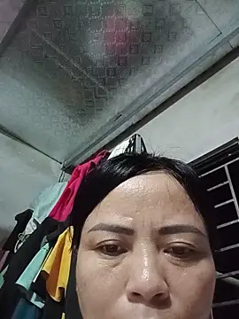 Snapshot of -Hami- chatting on May 16, 2026, 12:59 pm -Hami- online show from May 16, 2026, 12:59 pm