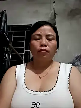 Snapshot of -Hami- chatting on April 25, 2026, 2:14 pm -Hami- online show from April 25, 2026, 2:14 pm