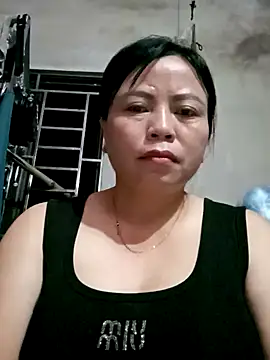 Snapshot of -Hami- chatting on April 23, 2026, 2:51 pm -Hami- online show from April 23, 2026, 2:51 pm