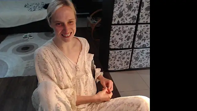 Snapshot of Sweet_hot_shrmp chatting on June 2, 2026, 5:40 am Sweet hot shrmp online show from June 2, 2026, 5:40 am