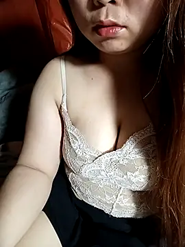 Snapshot of jas-cutle chatting on May 7, 2026, 6:39 am jas-cutle online show from May 7, 2026, 6:39 am