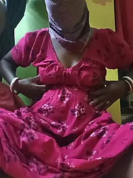GF BF HOT online show from July 31, 2026, 4:59 pm