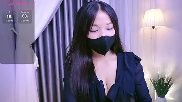 Lu Ly22 online show from June 23, 2026, 9:51 am