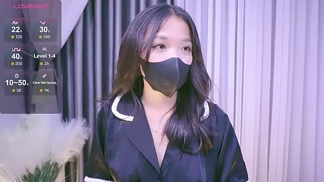 Lu Ly22 online show from July 14, 2026, 2:56 pm