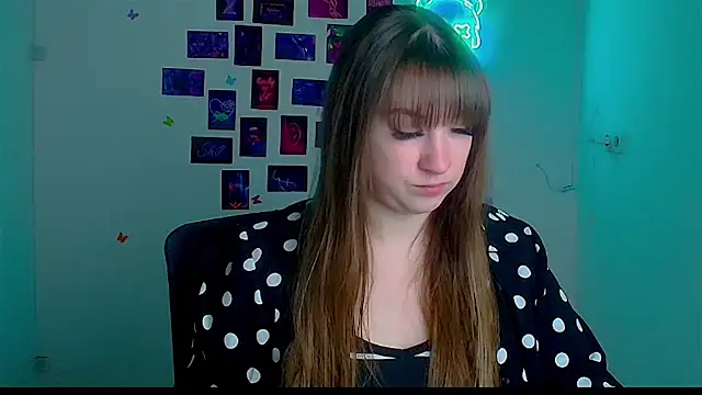 Snapshot of Tiffani_Angel chatting on April 22, 2026, 5:36 am Tiffani Angel online show from April 22, 2026, 5:36 am