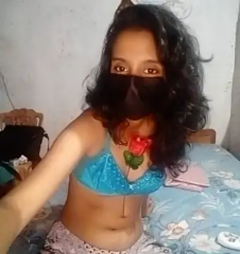 Snapshot of manu_babe chatting on April 5, 2026, 4:46 pm manu babe online show from April 5, 2026, 4:46 pm