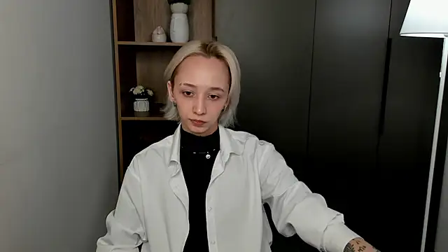 Snapshot of TeshaDurrell chatting on March 31, 2026, 8:49 am TeshaDurrell online show from March 31, 2026, 8:49 am