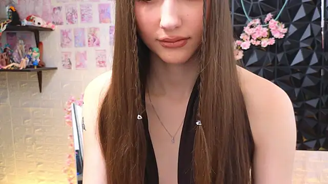 Snapshot of belle_cute chatting on April 18, 2026, 2:36 am belle cute online show from April 18, 2026, 2:36 am