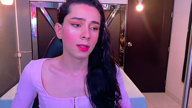 Snapshot of Sharlon_ chatting on April 2, 2026, 1:07 pm Sharlon online show from April 2, 2026, 1:07 pm