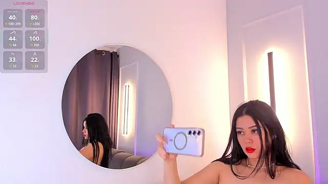 Snapshot of sofi_cabanna chatting on July 10, 2026, 11:54 am sofi cabanna online show from July 10, 2026, 11:54 am