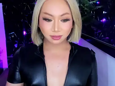  YourBeautifulShemale  online show from April 3, 2026, 3:29 pm