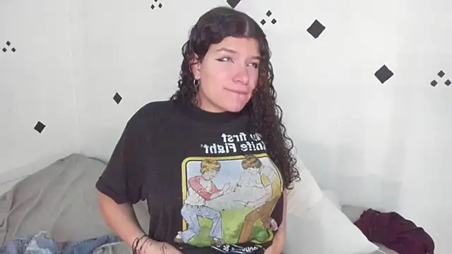 wendybeckett4 online show from April 18, 2026, 7:07 pm