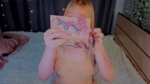 unburnedgirl online show from May 27, 2026, 3:30 pm