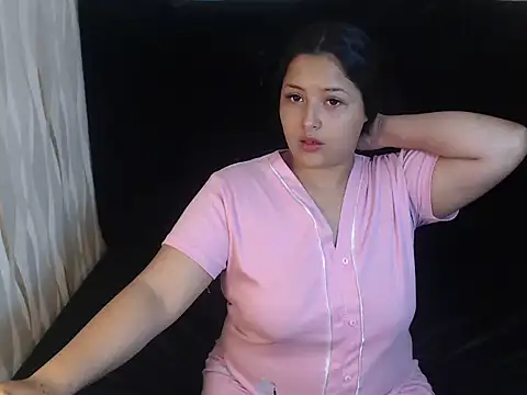 Snapshot of KamylaBiker chatting on April 19, 2026, 6:10 pm KamylaBiker online show from April 19, 2026, 6:10 pm
