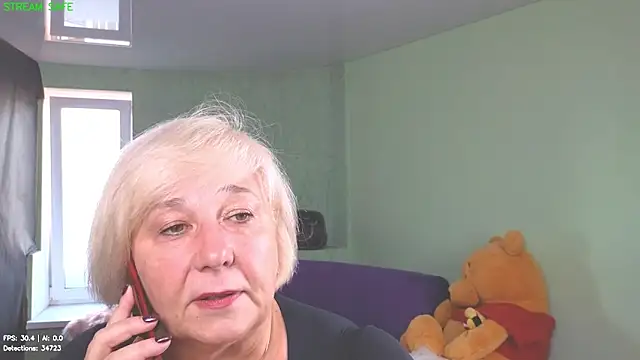 Snapshot of Milane_Milky chatting on June 18, 2026, 5:17 am Milane Milky online show from June 18, 2026, 5:17 am