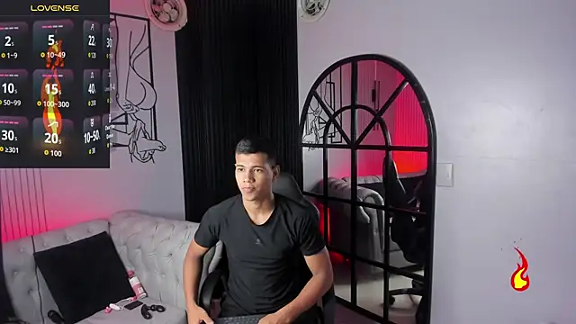 Snapshot of noahdark_ chatting on May 16, 2026, 2:21 am noahdark online show from May 16, 2026, 2:21 am