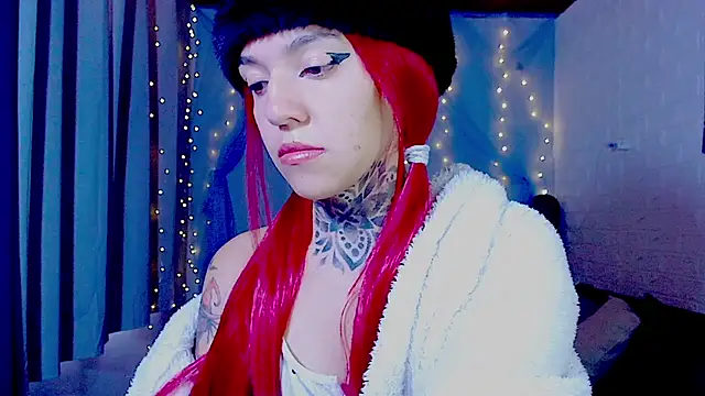 LannieGonzales online show from April 22, 2026, 12:56 pm