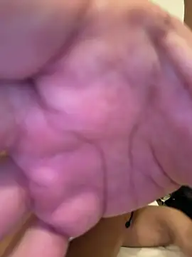 tupapi2026sex online show from April 12, 2026, 4:49 am