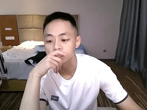 davidboys online show from April 28, 2026, 4:17 am