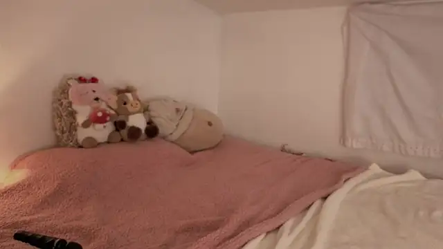 AMELIEEEX online show from April 5, 2026, 11:55 pm