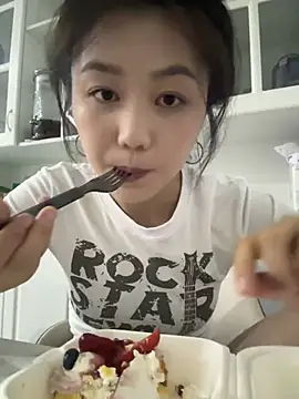 Snapshot of Shanshan_1267 chatting on June 11, 2026, 1:41 pm Shanshan 1267 online show from June 11, 2026, 1:41 pm