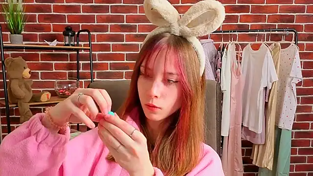 JudyyCarroll online show from April 10, 2026, 12:12 pm