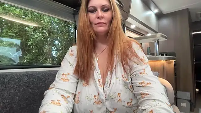 Snapshot of BustySwingingSlut chatting on May 2, 2026, 8:30 am BustySwingingSlut online show from May 2, 2026, 8:30 am