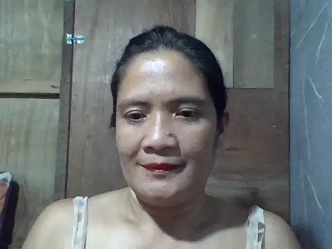 Snapshot of PinayZaira chatting on June 21, 2026, 7:25 am PinayZaira online show from June 21, 2026, 7:25 am