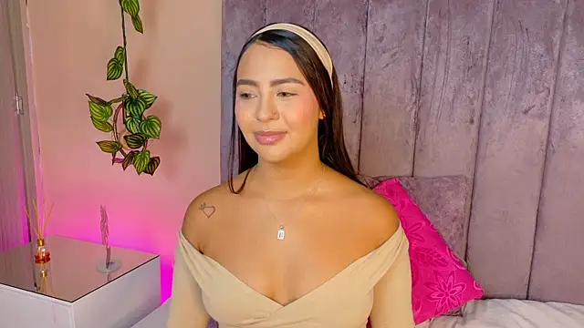 Snapshot of angelicaa_garcia chatting on April 26, 2026, 12:13 pm angelicaa garcia online show from April 26, 2026, 12:13 pm