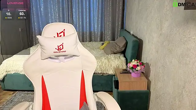 Tanita Moon 007 online show from July 2, 2026, 1:06 am